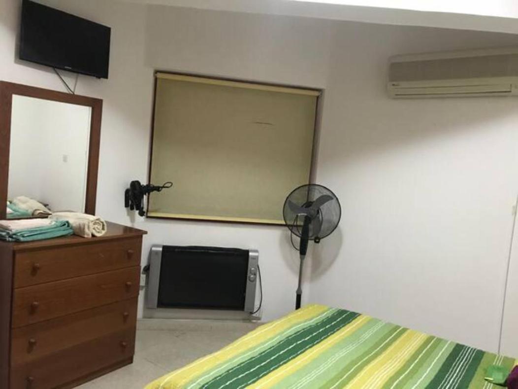 Destalo Court Larnaca Apartment Luaran gambar